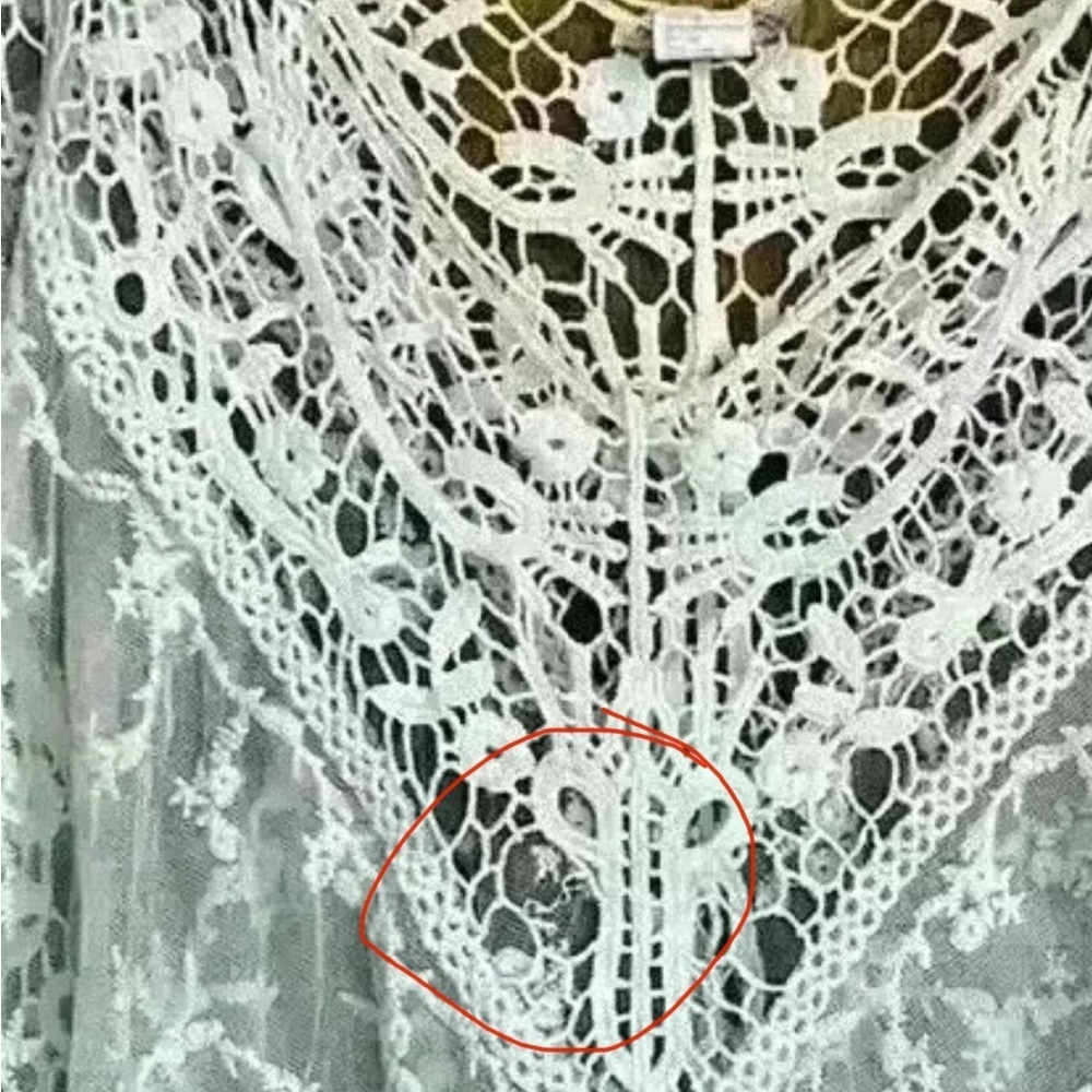 Vintage lace and embroidered top %100 cotton size medium - Picture 3 of 3
